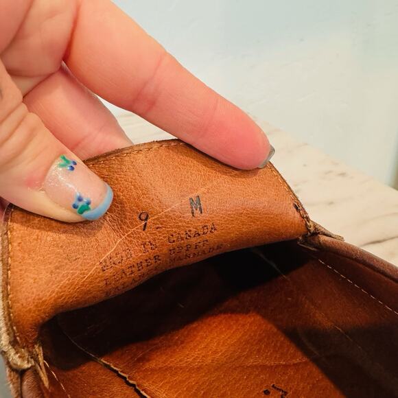 Eddie Bauer Brown Leather Loafers Men’s Size 9 - Picture 9 of 10